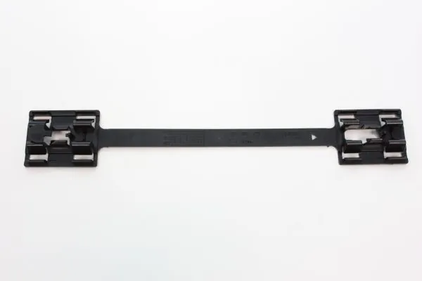 Clip, trim/protection strip