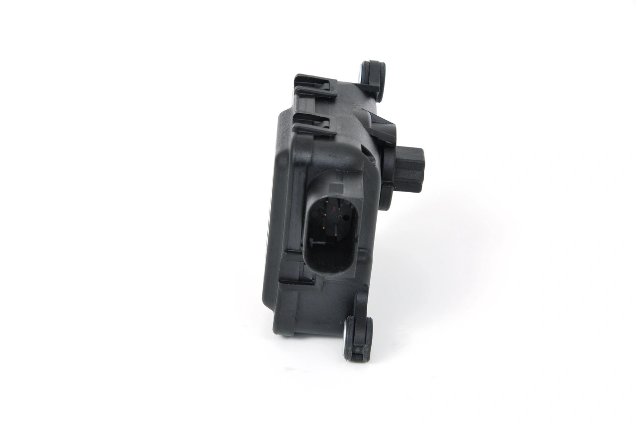 Actuator, heating flap