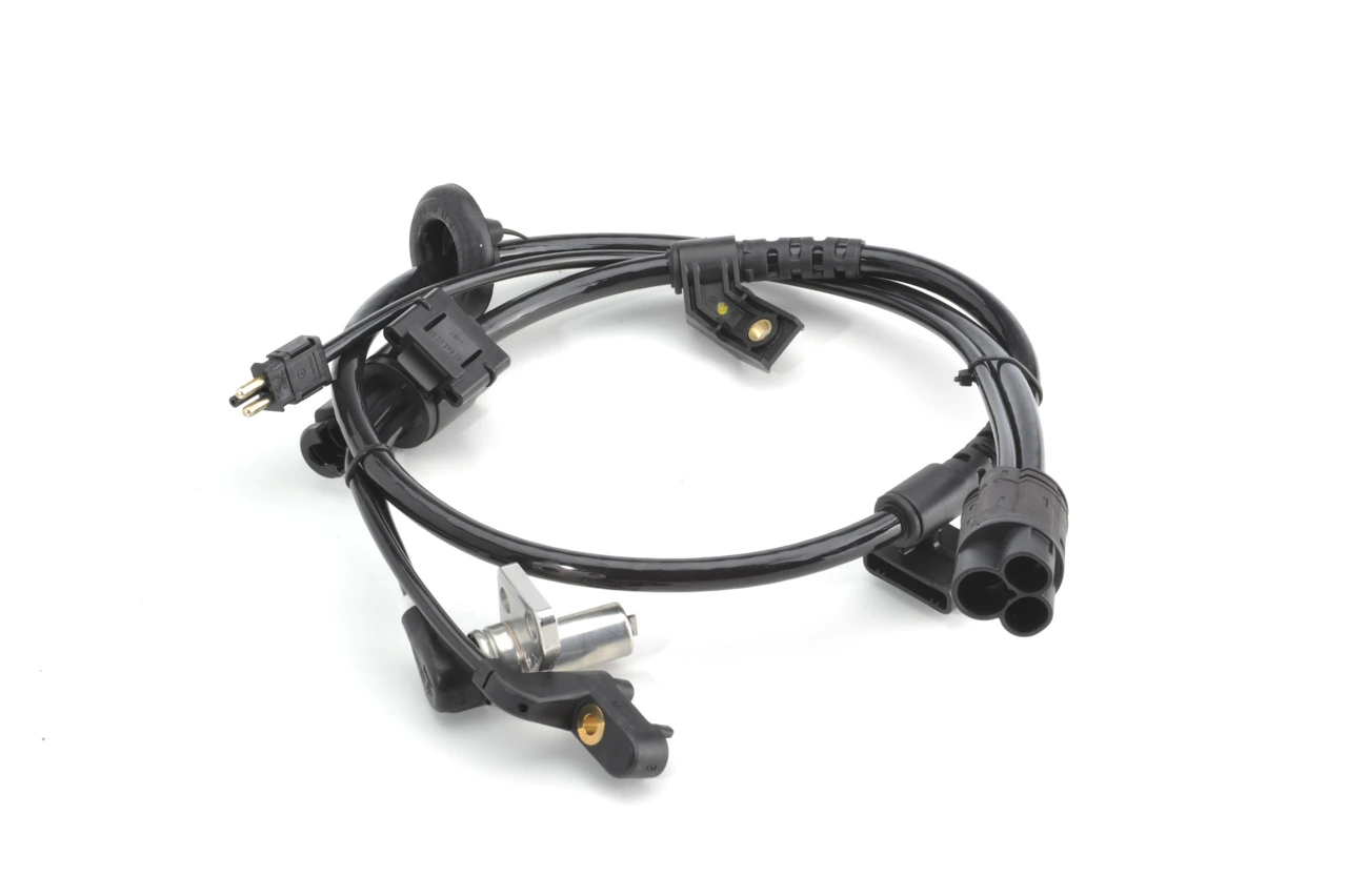 Sensor, wheel speed