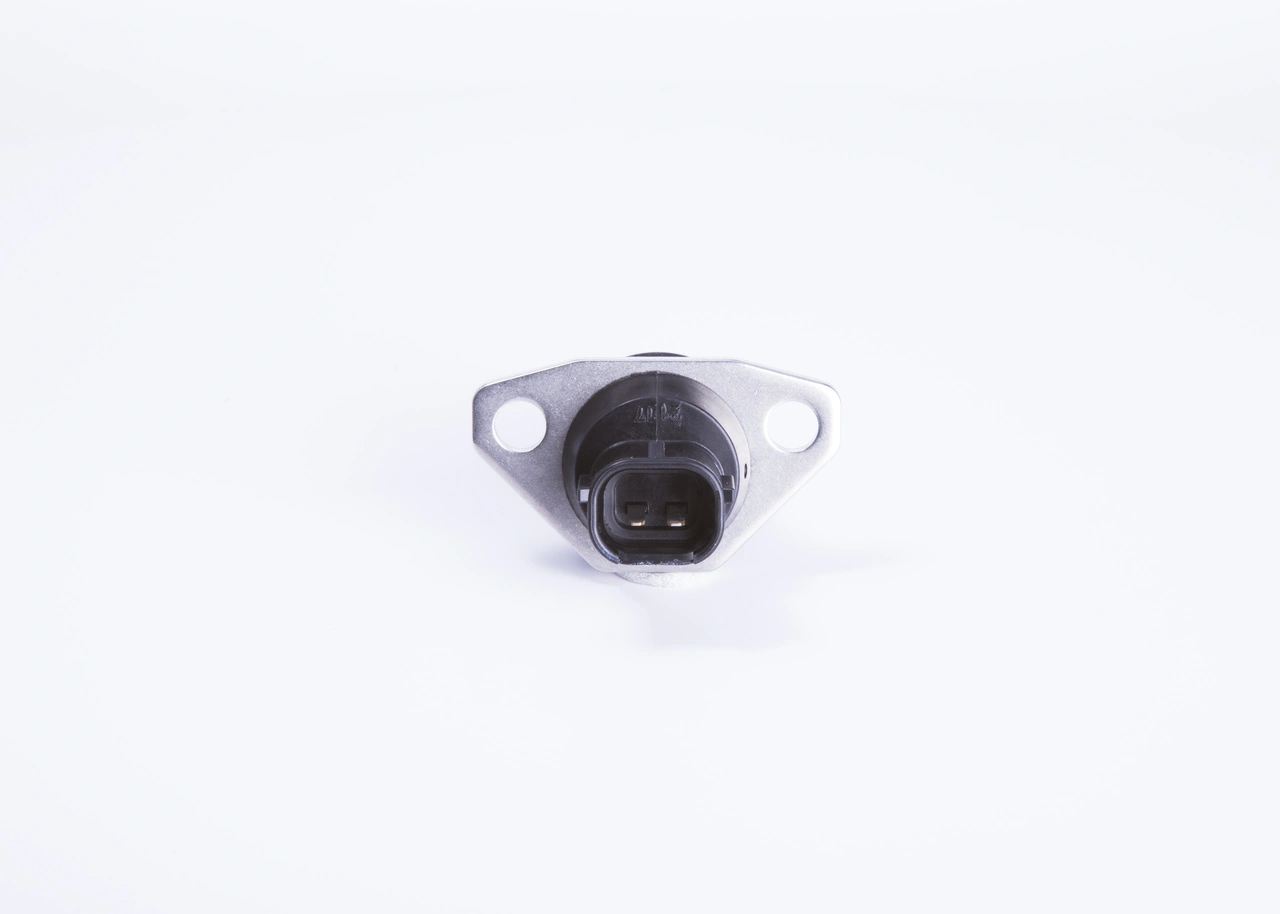 Valve, injection system