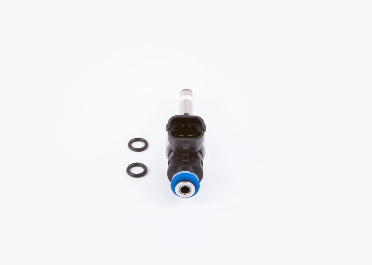Injector, urea injection