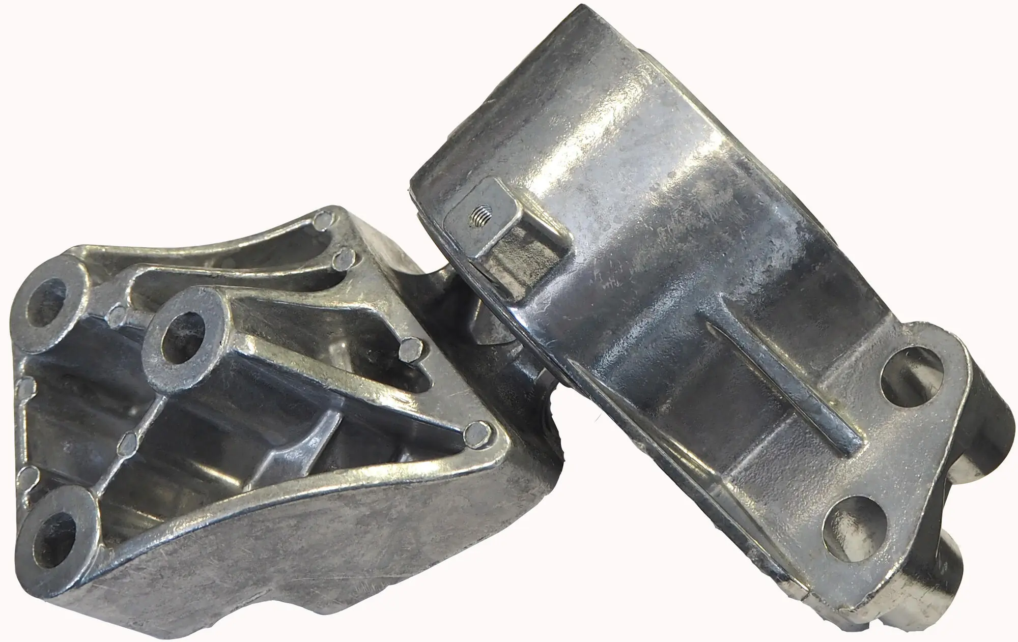 Mounting, engine