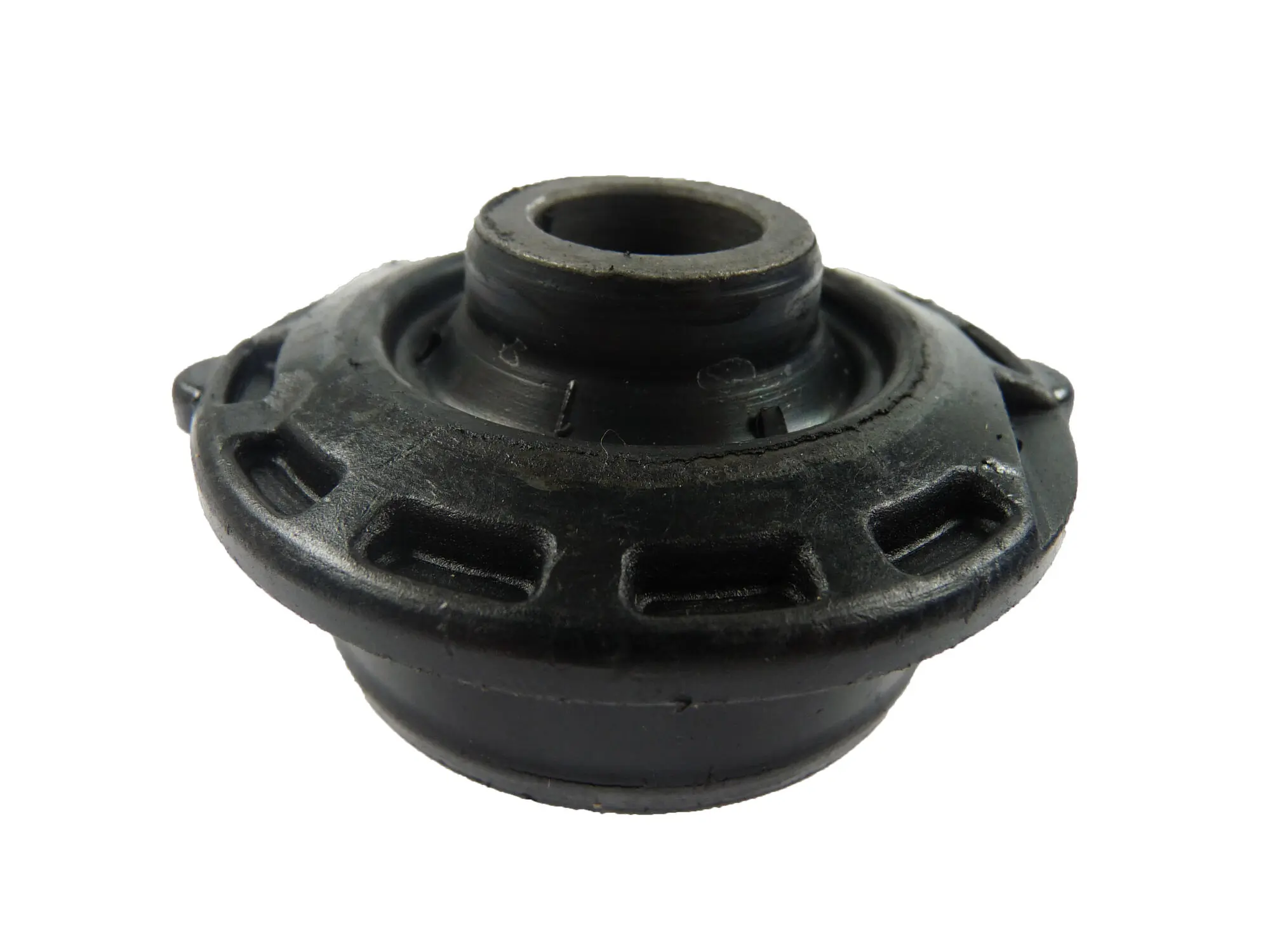 Mounting, control/trailing arm