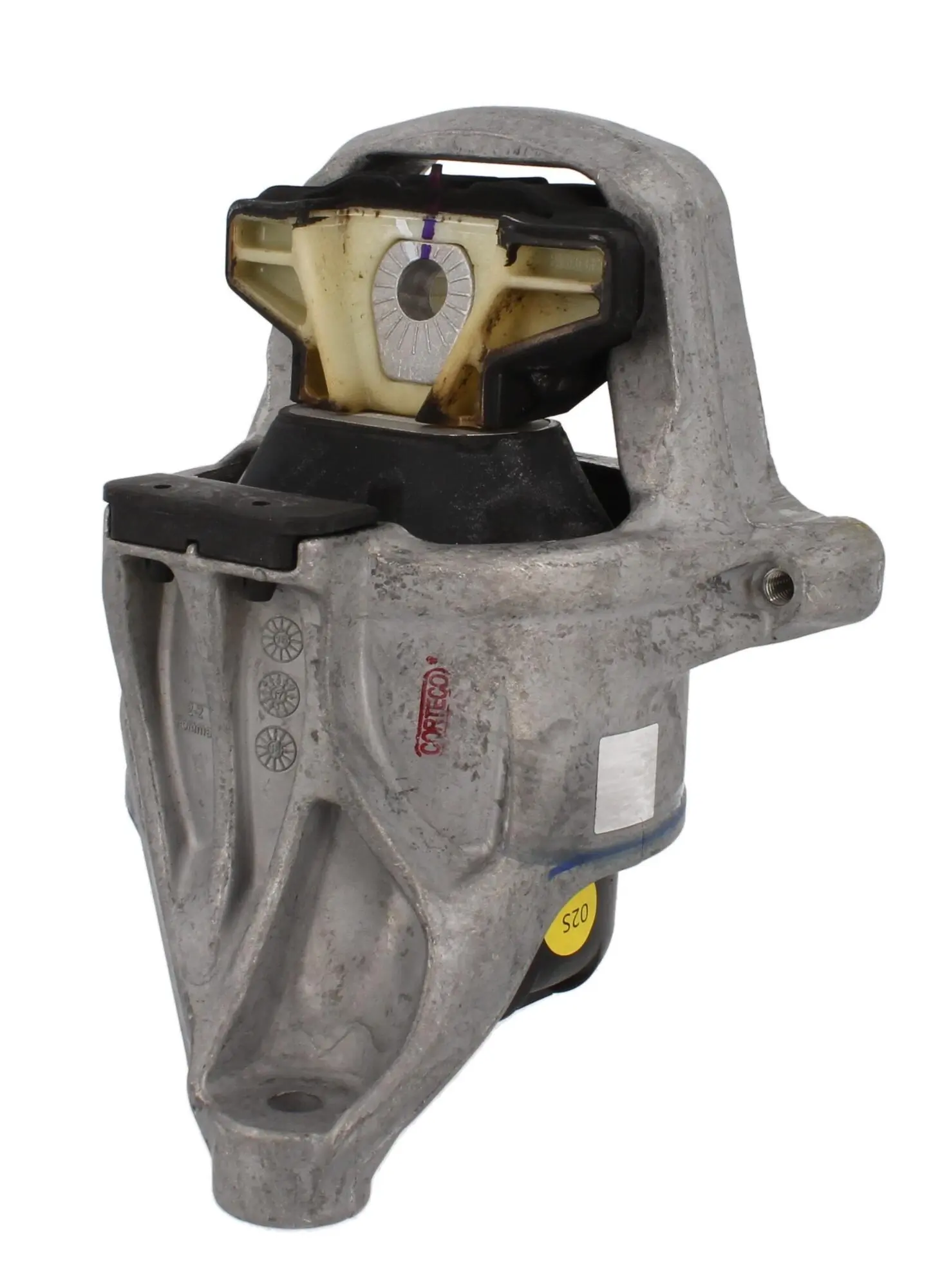 Mounting, engine