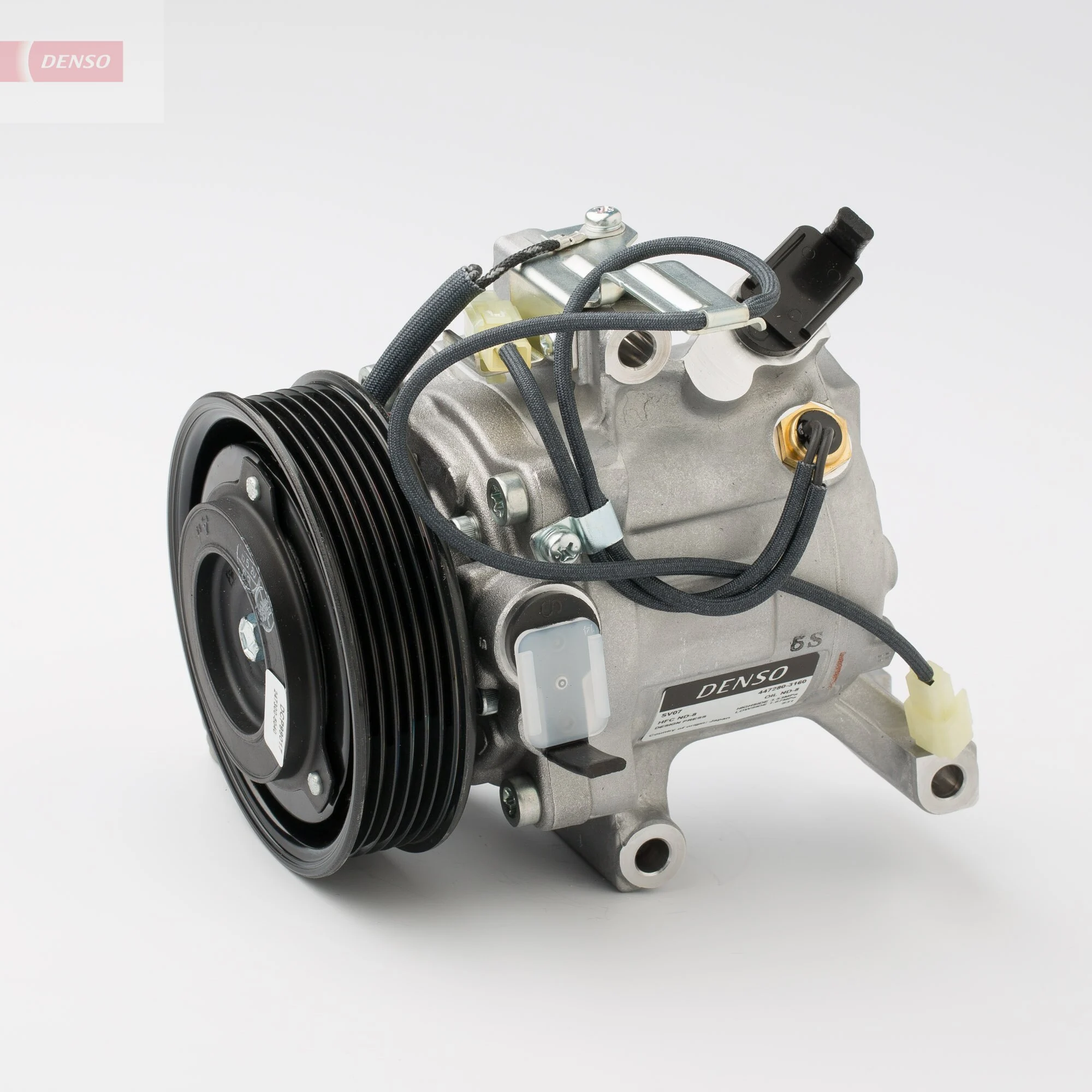 Compressor, air conditioning