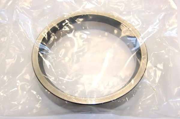 Ring, wheel hub