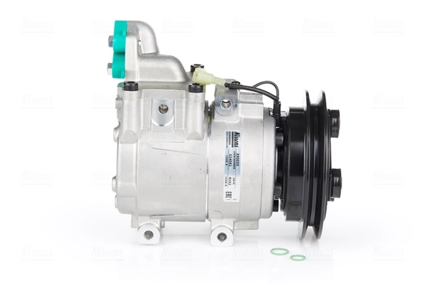 Compressor, air conditioning