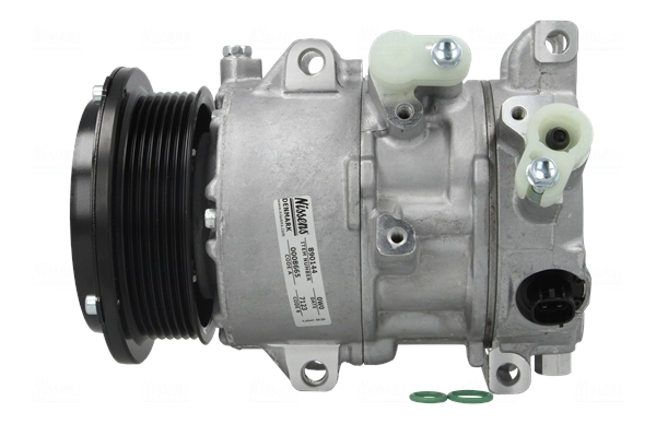 Compressor, air conditioning