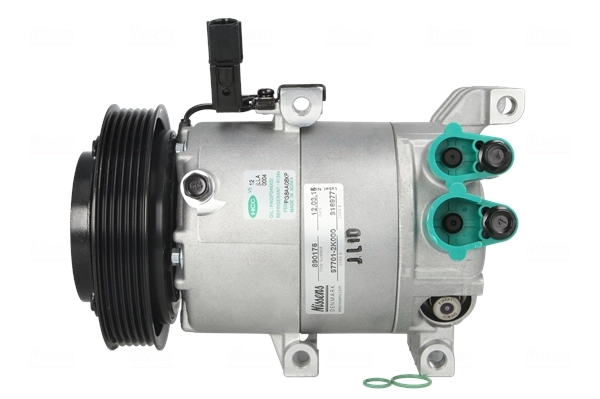 Compressor, air conditioning