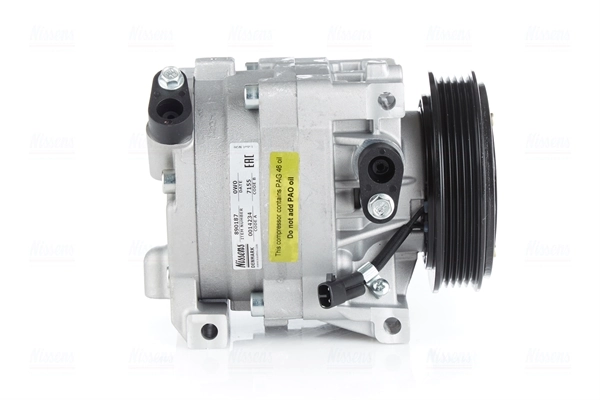 Compressor, air conditioning