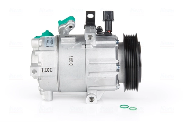 Compressor, air conditioning