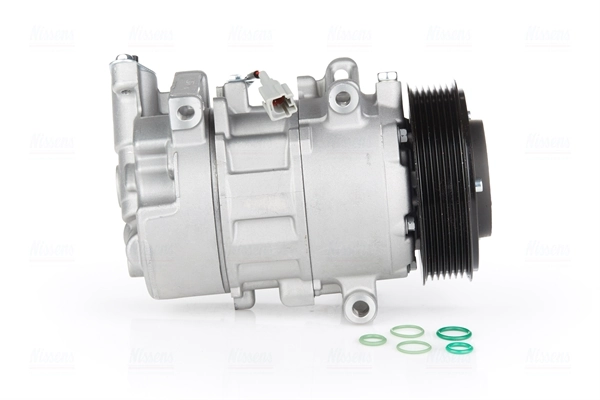 Compressor, air conditioning
