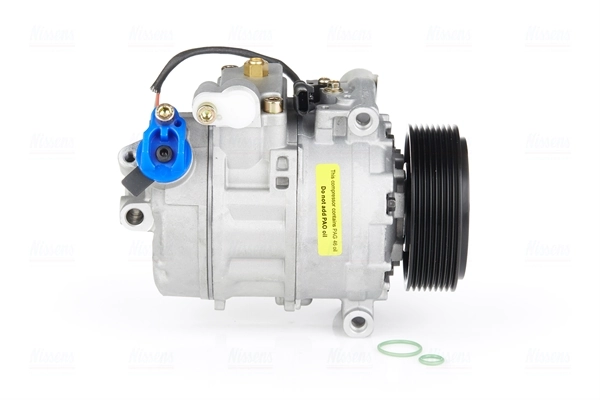 Compressor, air conditioning