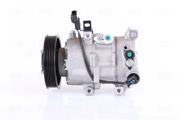 Compressor, air conditioning