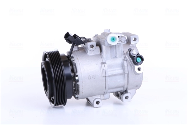 Compressor, air conditioning