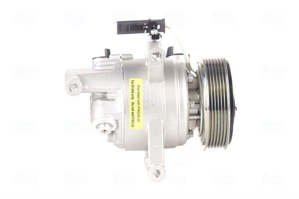 Compressor, air conditioning
