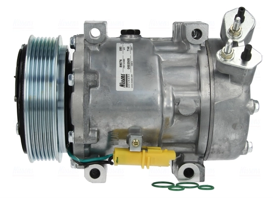 Compressor, air conditioning