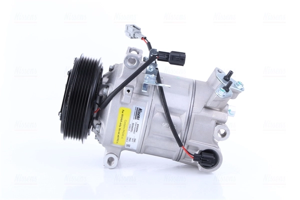 Compressor, air conditioning