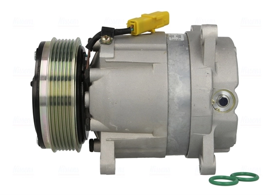 Compressor, air conditioning