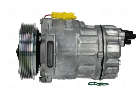 Compressor, air conditioning