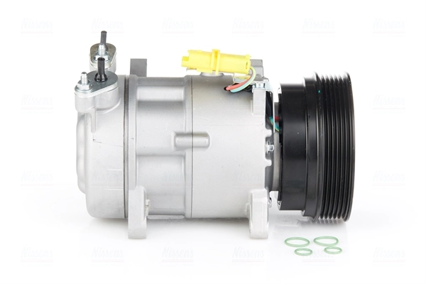 Compressor, air conditioning