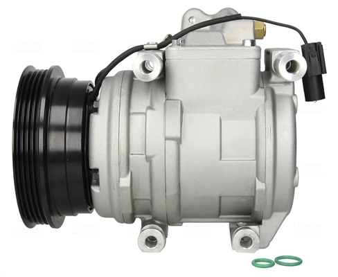 Compressor, air conditioning
