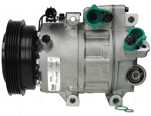 Compressor, air conditioning