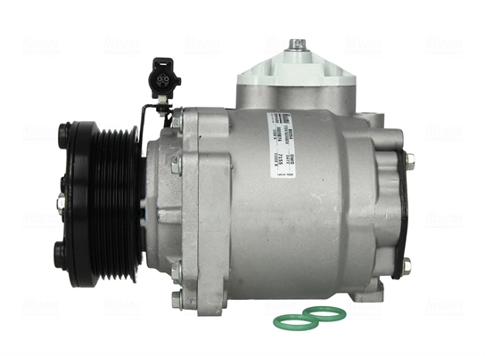 Compressor, air conditioning