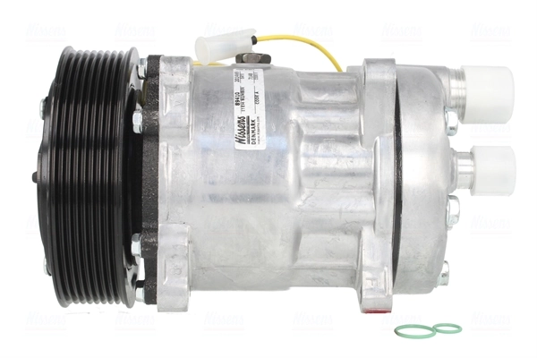 Compressor, air conditioning