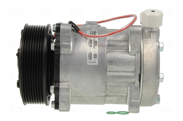 Compressor, air conditioning