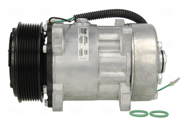 Compressor, air conditioning
