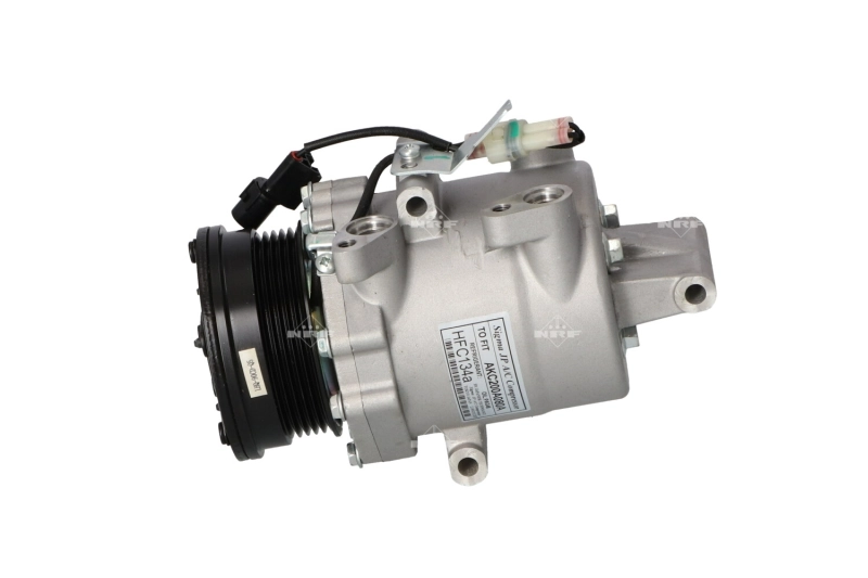 Compressor, air conditioning