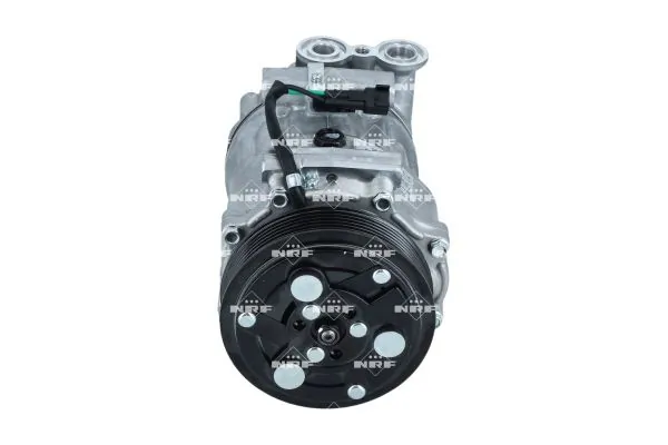 Compressor, air conditioning
