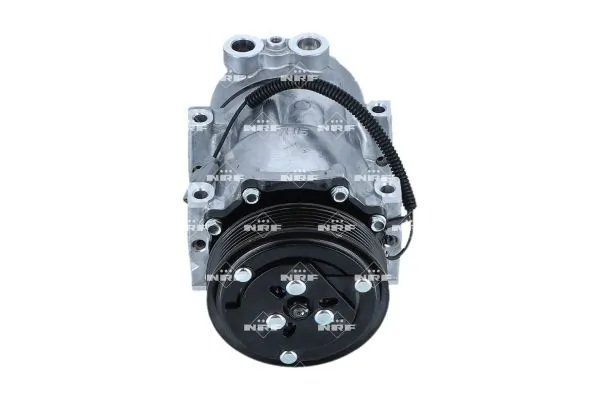 Compressor, air conditioning