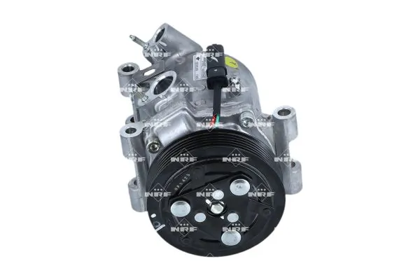 Compressor, air conditioning