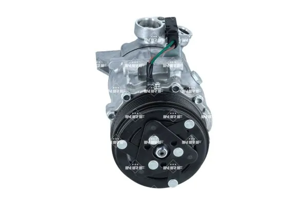 Compressor, air conditioning