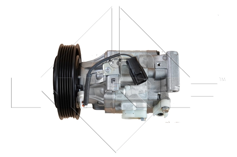 Compressor, air conditioning