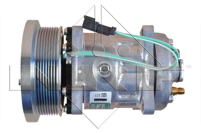 Compressor, air conditioning