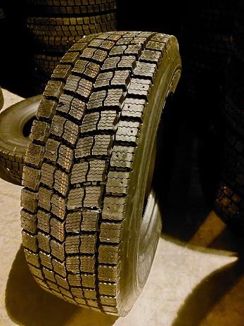 315/80R22,5 Paltread Cold Retread P41 3PMSF Drive WINTER (Sava casing)
