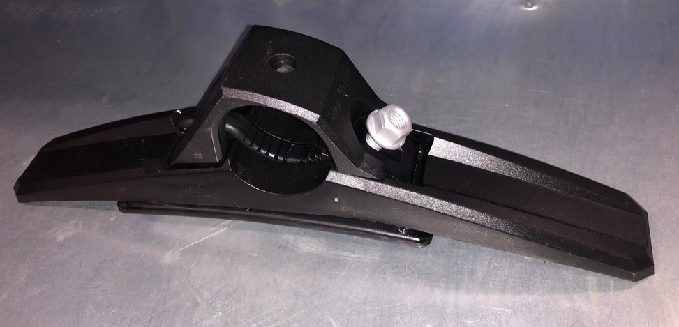 Mudguard bracket STEALTH 42