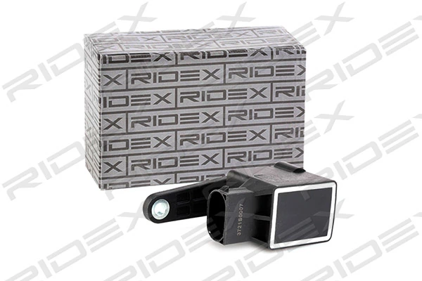 Sensor, headlight levelling