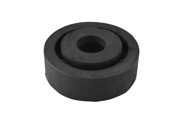 Mounting, control/trailing arm