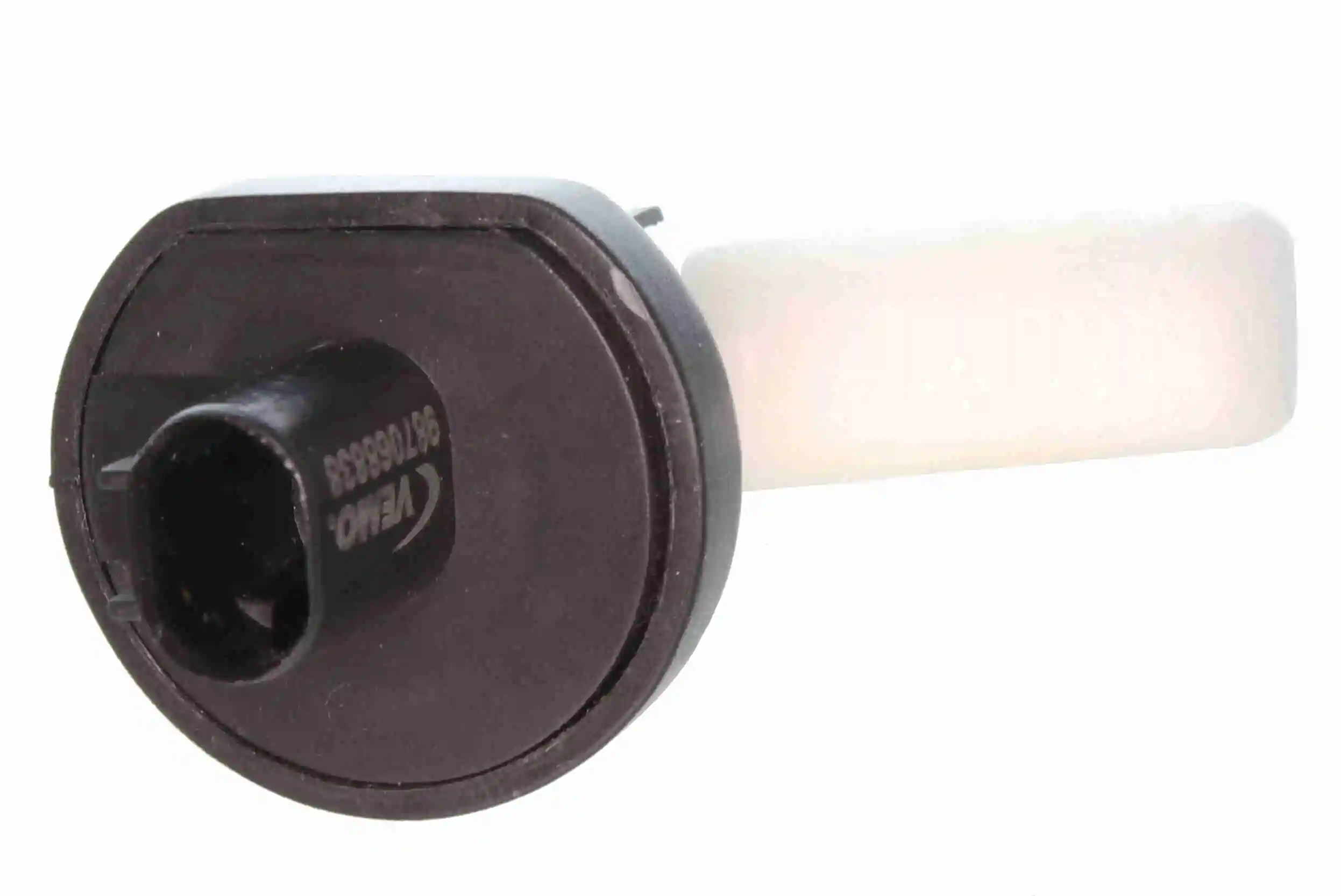 Sensor, washer fluid level